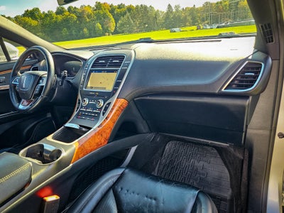 2019 Lincoln Nautilus Select