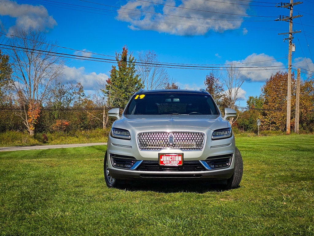 2019 Lincoln Nautilus Select