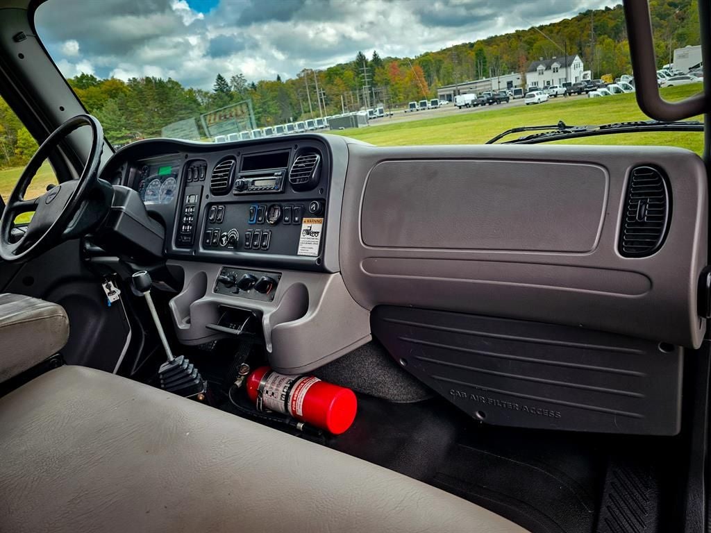 2016 Freightliner M2 106 Medium DUMP