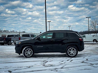2022 Jeep Compass Latitude Lux 4x4