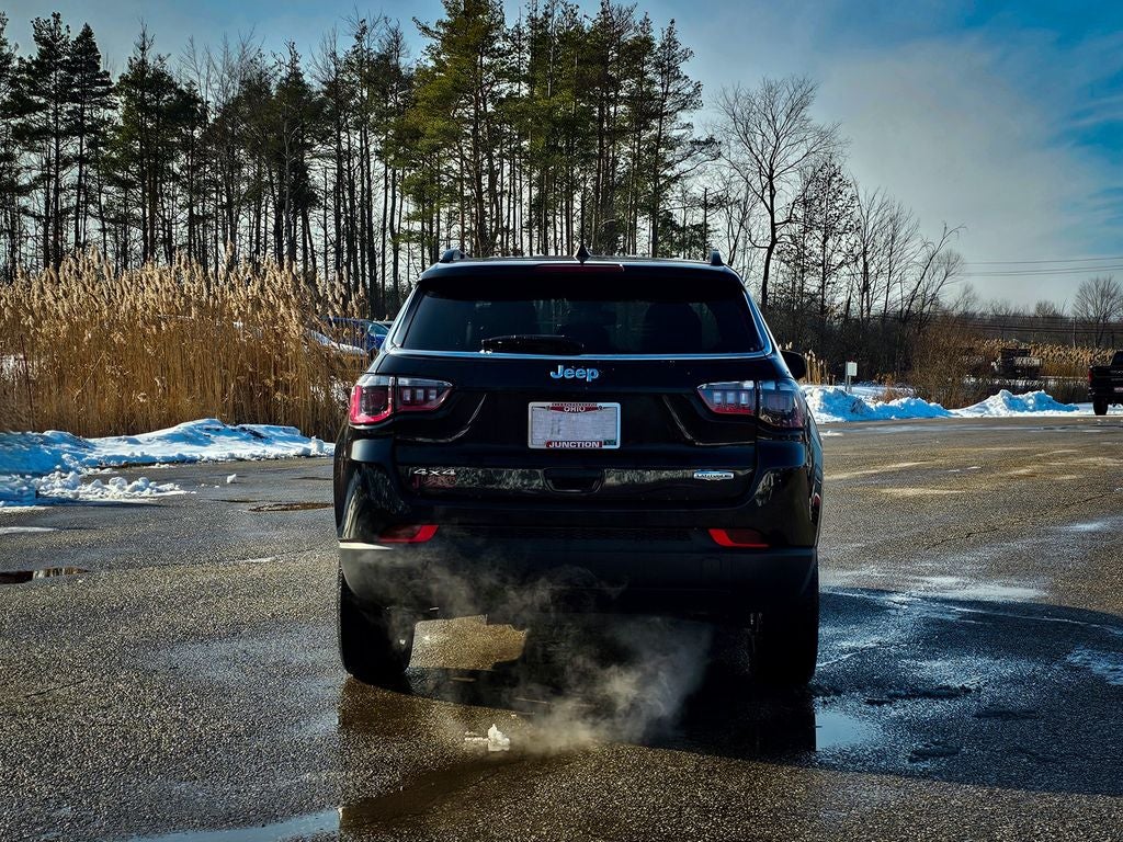 2024 Jeep Compass Latitude Lux FWD
