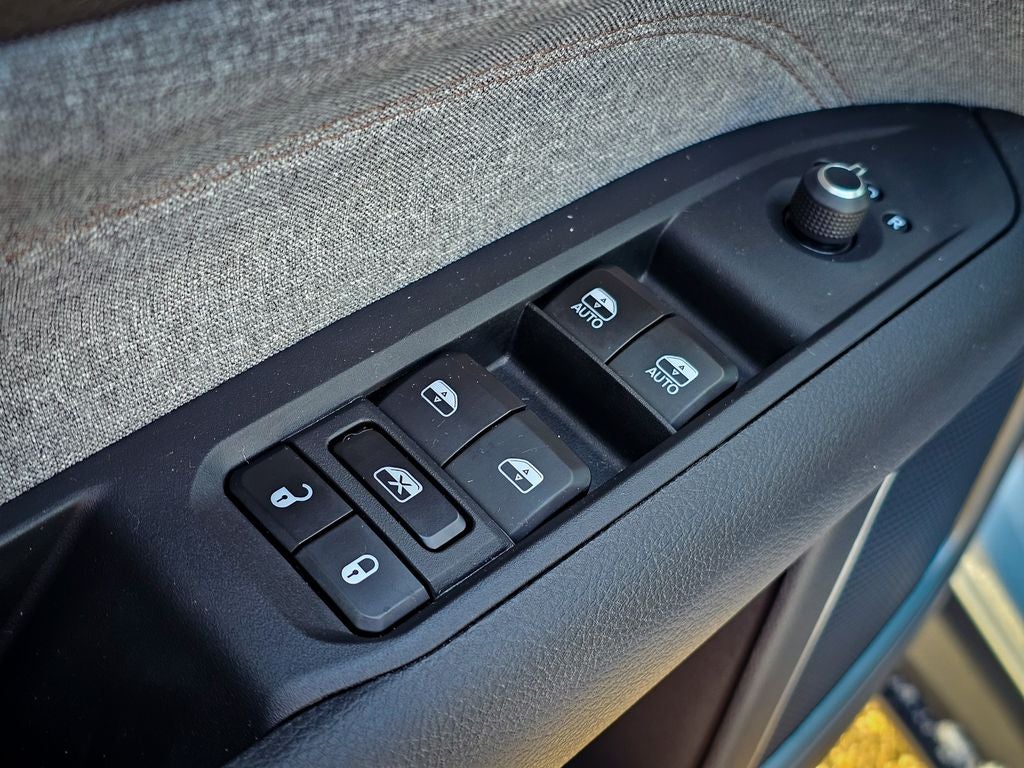 2024 Jeep Compass Latitude Lux FWD