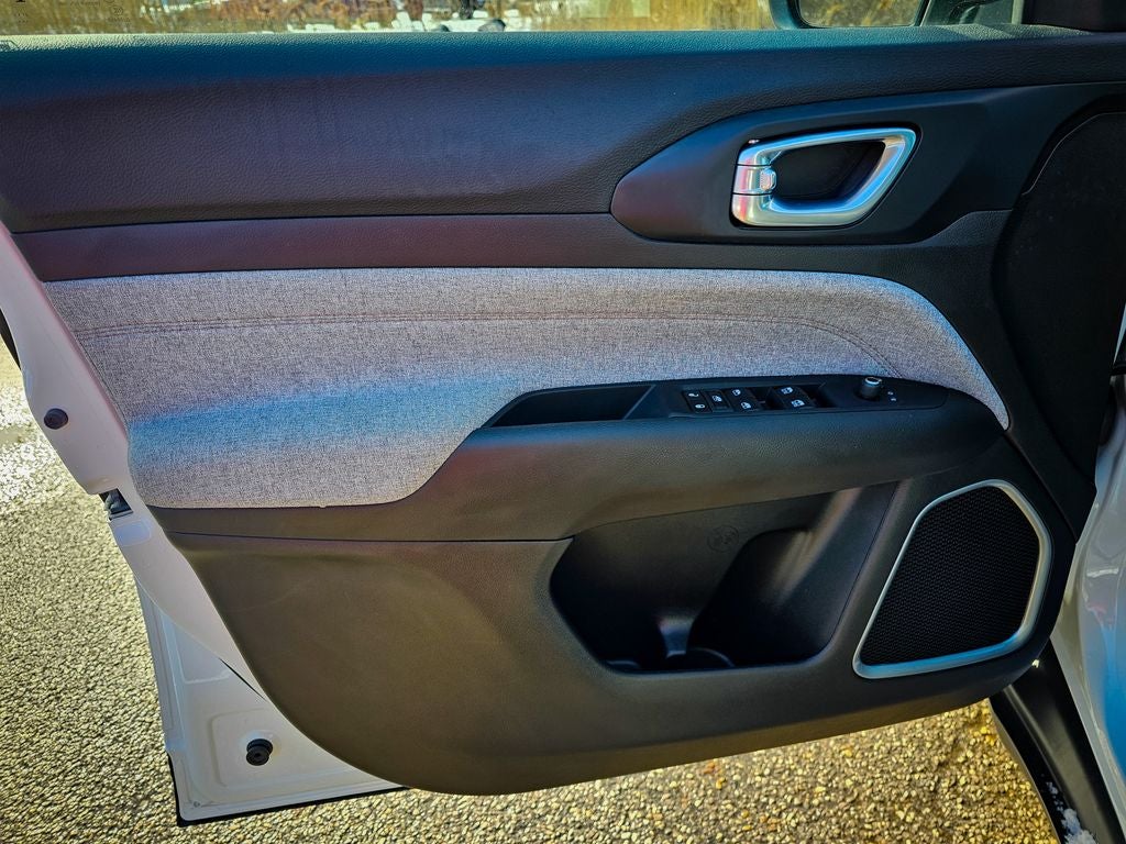 2024 Jeep Compass Latitude Lux FWD