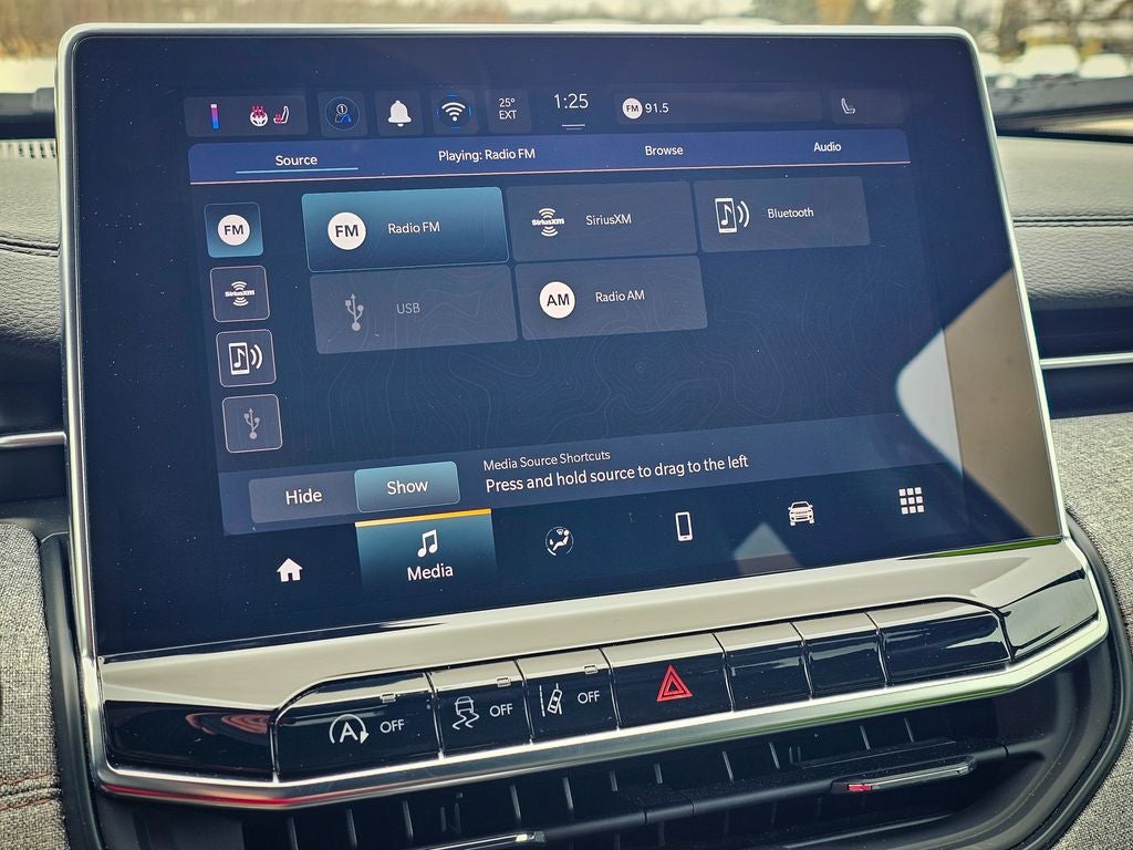 2024 Jeep Compass Latitude Lux FWD