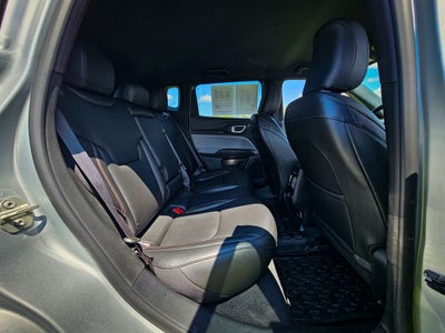 2024 Jeep Compass Latitude Lux FWD