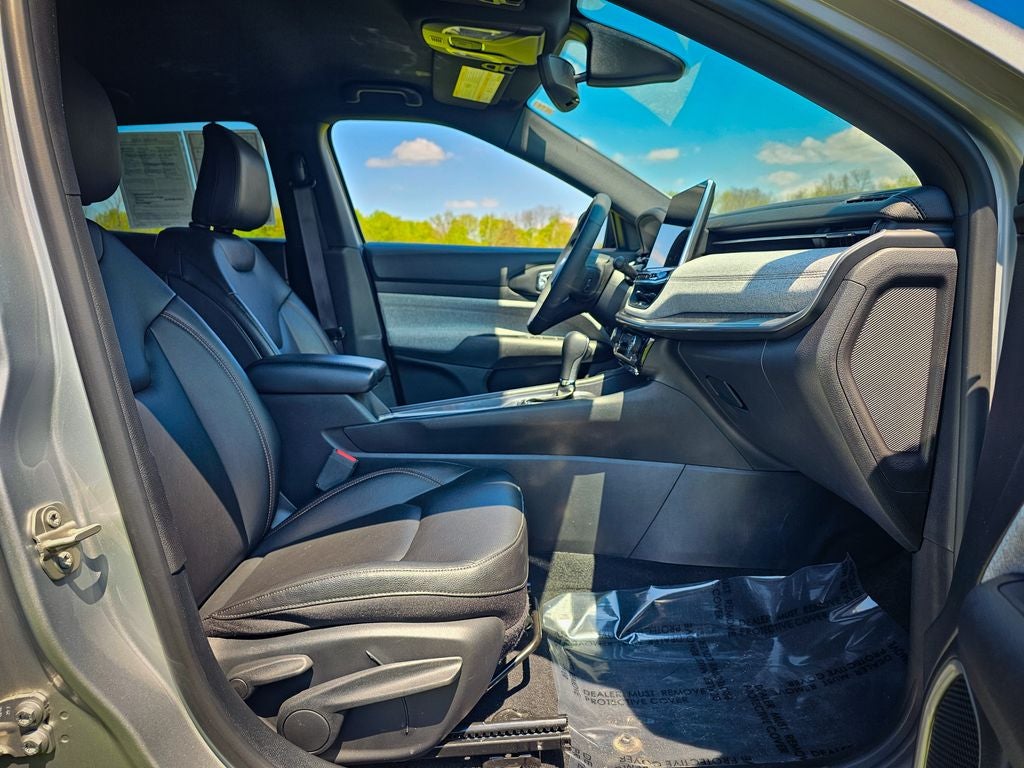 2024 Jeep Compass Latitude Lux FWD