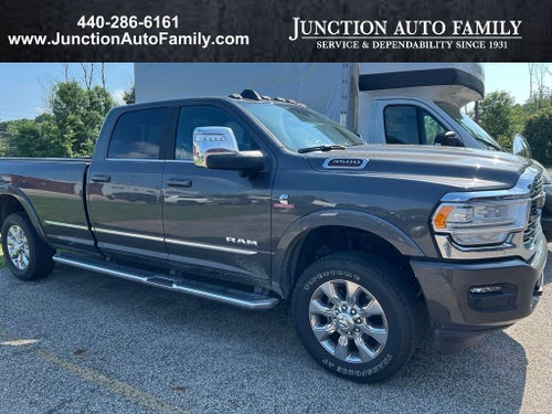 2024 RAM 3500 Limited Crew Cab 4x4 8' Box