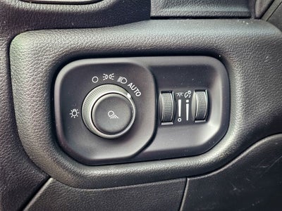 2020 RAM 2500 Tradesman Regular Cab 4X4 8' Box