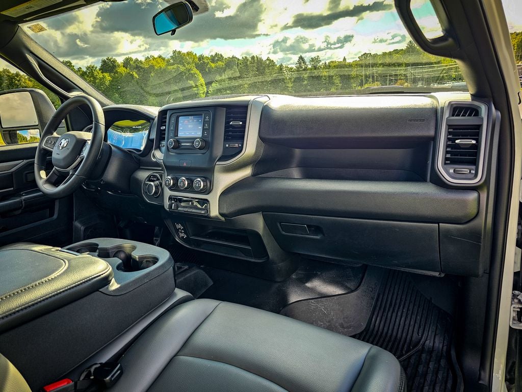 2024 RAM Ram 2500 Tradesman Regular Cab 4x4 8' Box
