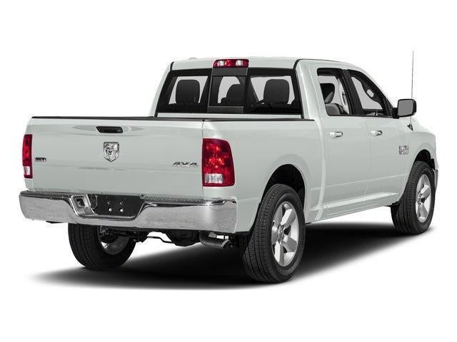 2017 RAM 1500 Big Horn Crew Cab 4x4 5'7' Box