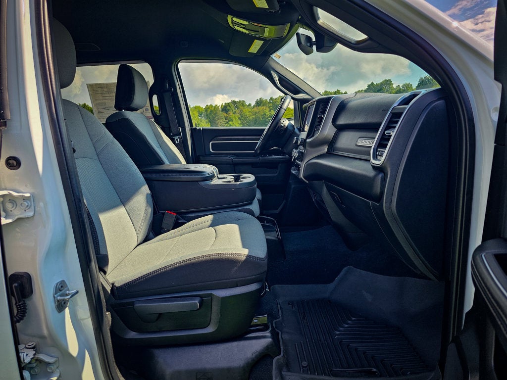 2024 RAM Ram 2500 Big Horn Crew Cab 4x4 6'4' Box