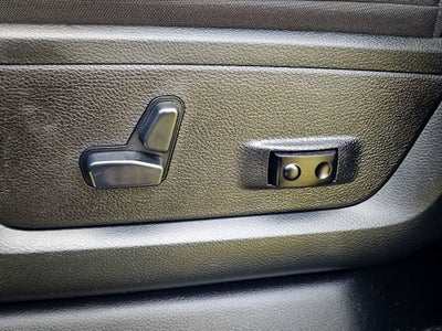 2019 RAM 2500 Big Horn Crew Cab 4x4 6'4' Box