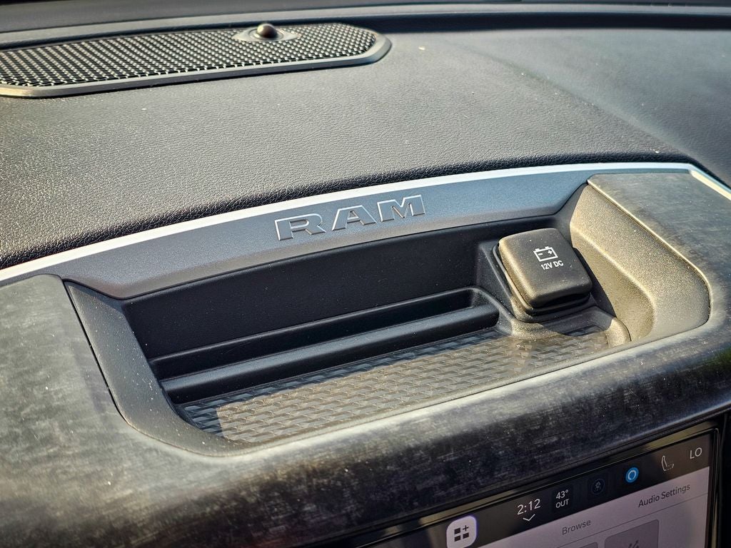 2022 RAM 2500 Big Horn Crew Cab 4x4 6'4' Box