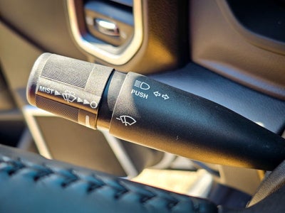 2019 RAM 2500 Laramie Crew Cab 4x4 6'4' Box