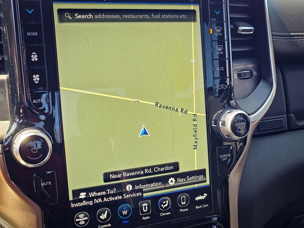 2019 RAM 2500 Laramie Crew Cab 4x4 6'4' Box