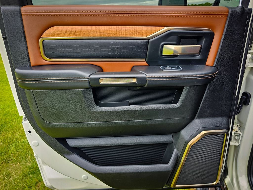 2023 RAM 2500 Limited Longhorn Crew Cab 4x4 6'4' Box