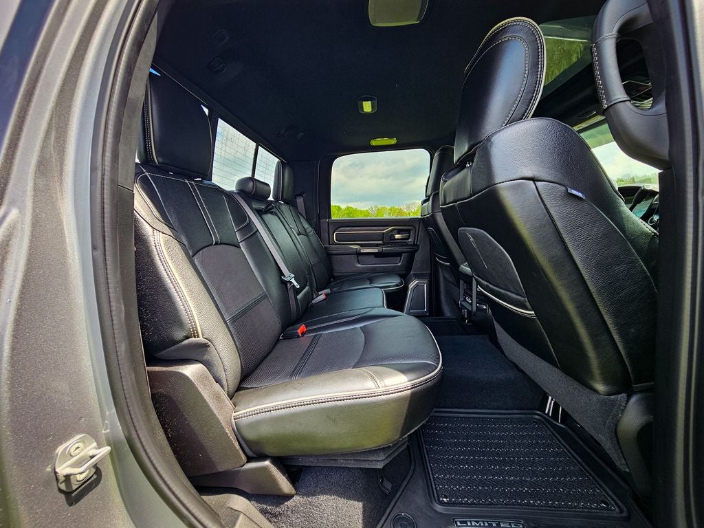 2019 RAM 2500 Limited Crew Cab 4x4 6'4' Box