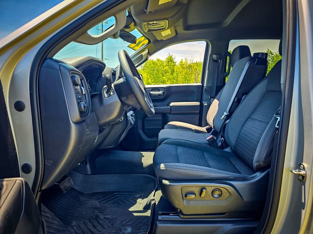 2022 Chevrolet Silverado 1500 Custom Trail Boss