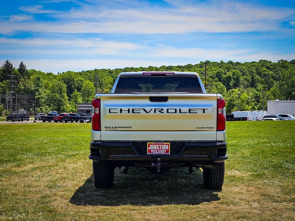 2022 Chevrolet Silverado 1500 Custom Trail Boss