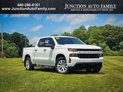 2021 Chevrolet Silverado 1500 4WD Crew Cab Short Bed Custom