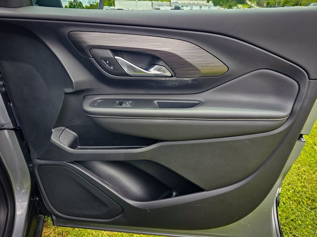 2023 GMC Terrain AWD SLT