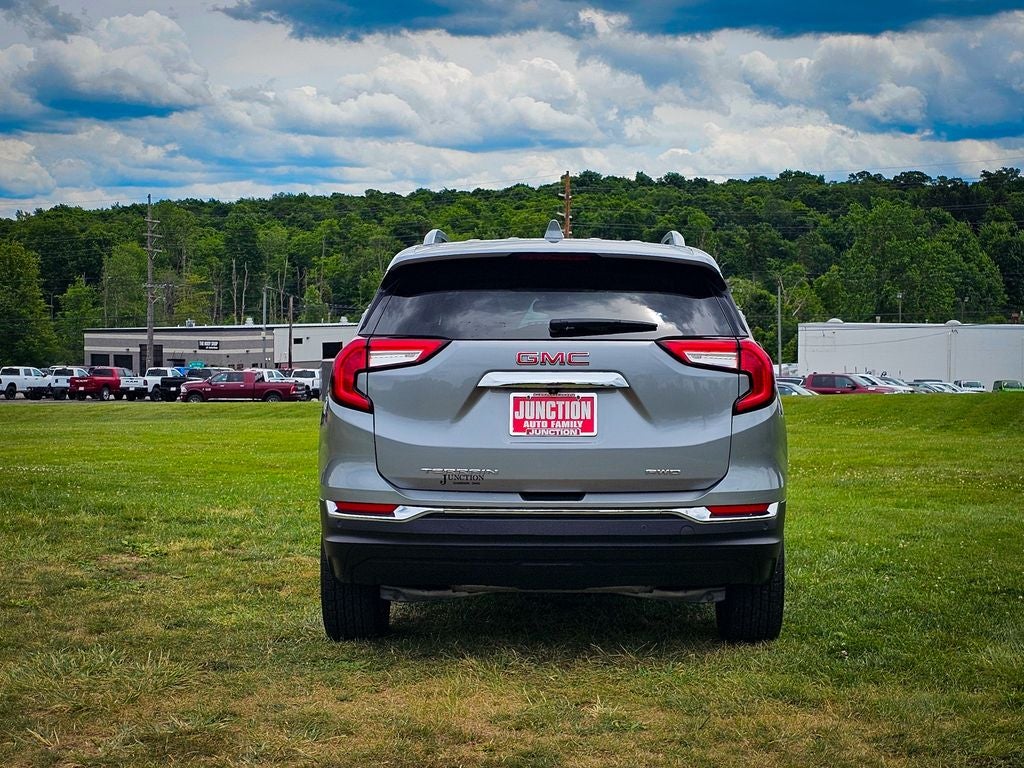 2023 GMC Terrain AWD SLT