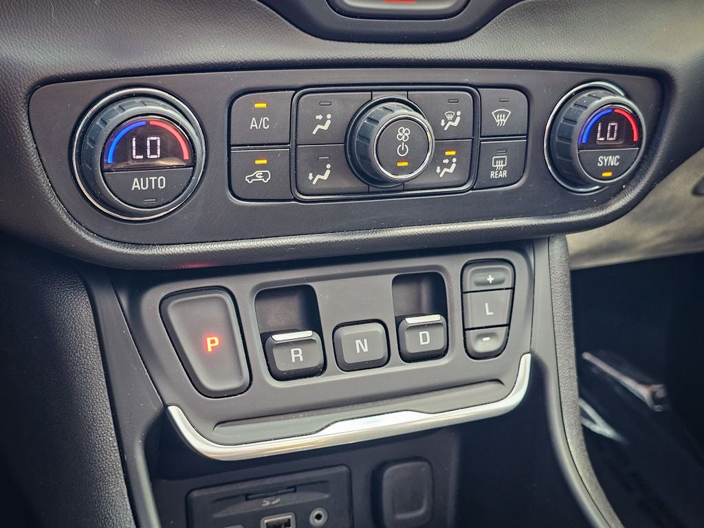 2021 GMC Terrain AWD SLT