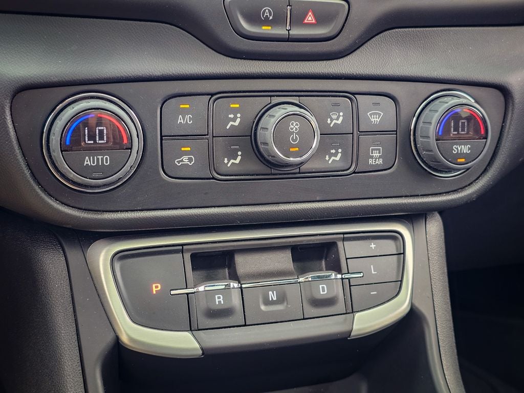 2022 GMC Terrain AWD SLT