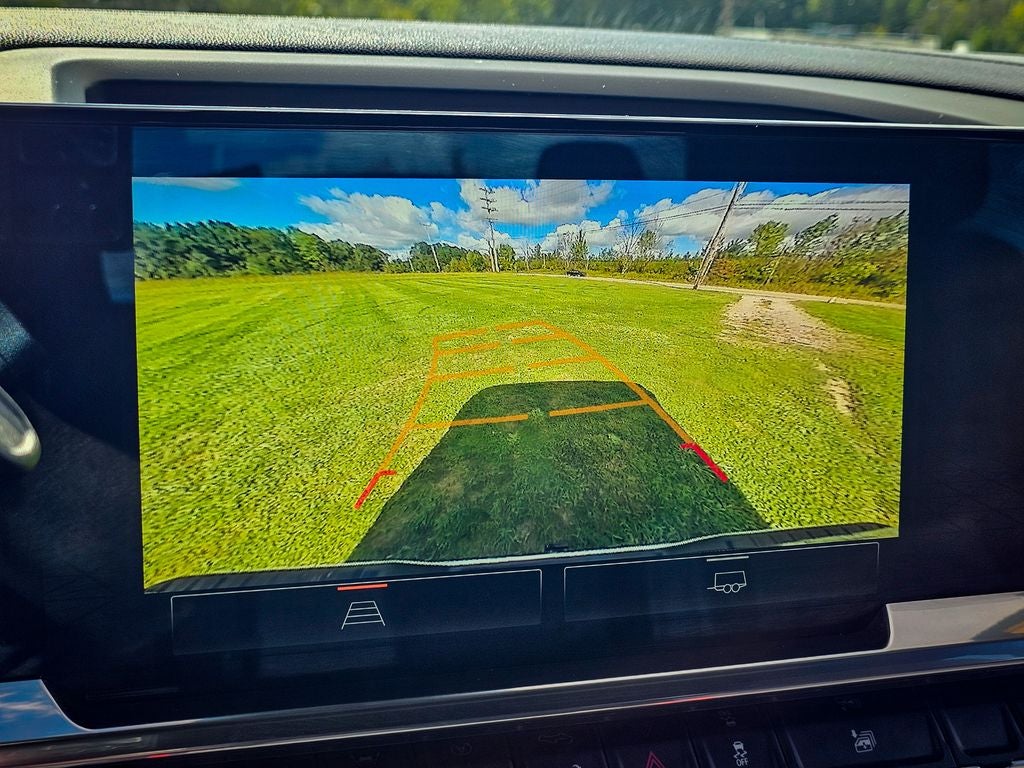2024 GMC Sierra 1500 4WD Crew Cab Short Box Elevation with 3VL