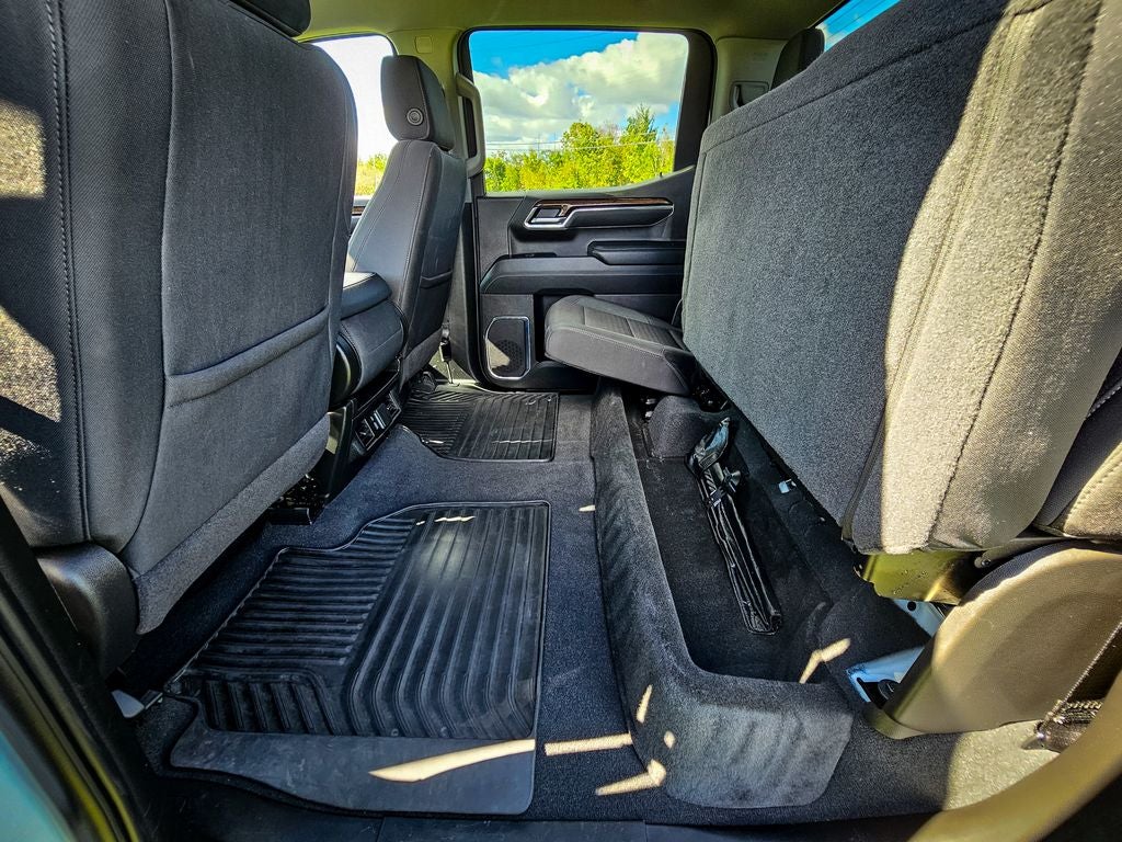 2024 GMC Sierra 1500 4WD Crew Cab Short Box Elevation with 3VL