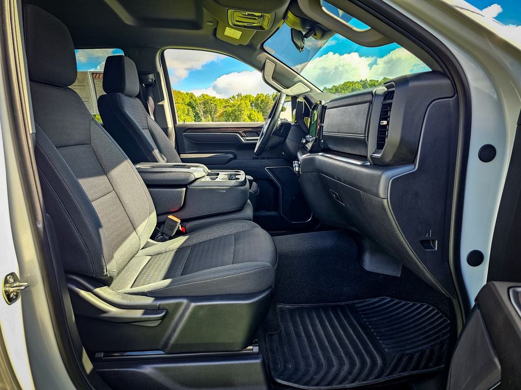 2024 GMC Sierra 1500 4WD Crew Cab Short Box Elevation with 3VL