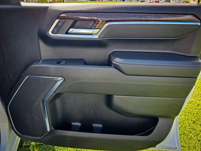2024 GMC Sierra 1500 4WD Crew Cab Short Box Elevation with 3VL