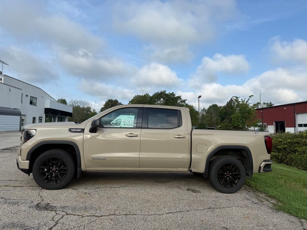 2023 GMC Sierra 1500 4WD Crew Cab Short Box Elevation with 3SB