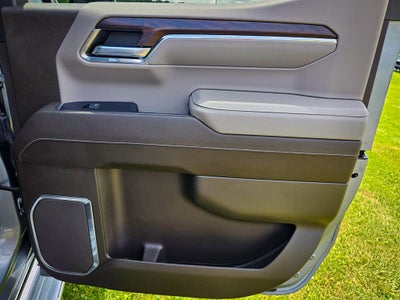 2023 GMC Sierra 1500 4WD Crew Cab Standard Box SLT