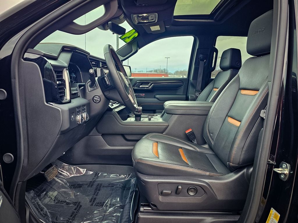 2024 GMC Sierra 1500 4WD Crew Cab Short Box AT4