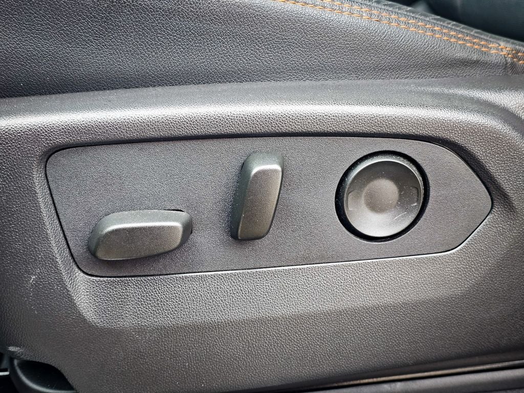 2024 GMC Sierra 1500 4WD Crew Cab Short Box AT4