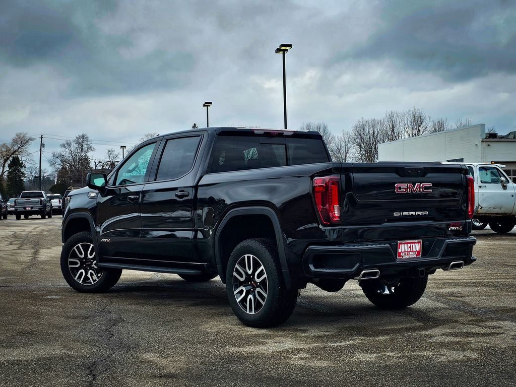 2024 GMC Sierra 1500 4WD Crew Cab Short Box AT4
