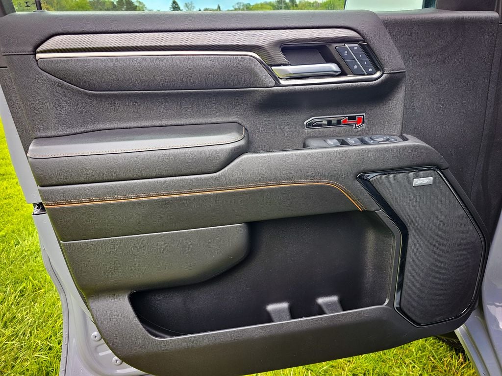 2024 GMC Sierra 1500 4WD Crew Cab Short Box AT4