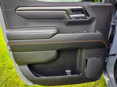 2024 GMC Sierra 1500 4WD Crew Cab Short Box AT4