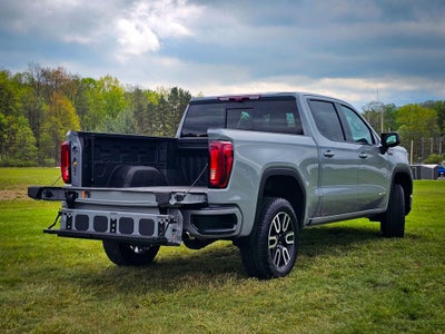 2024 GMC Sierra 1500 4WD Crew Cab Short Box AT4