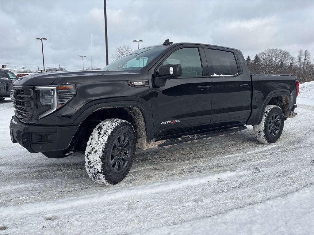 2024 GMC Sierra 1500 4WD Crew Cab Short Box AT4X