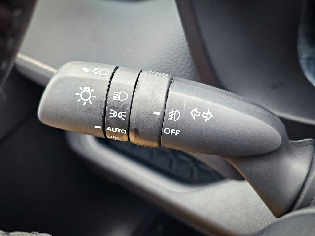 2025 Toyota RAV4 Hybrid XLE Premium