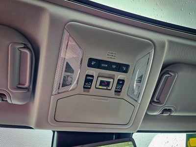 2025 Toyota RAV4 Hybrid XLE Premium