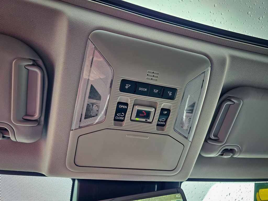 2025 Toyota RAV4 Hybrid XLE Premium