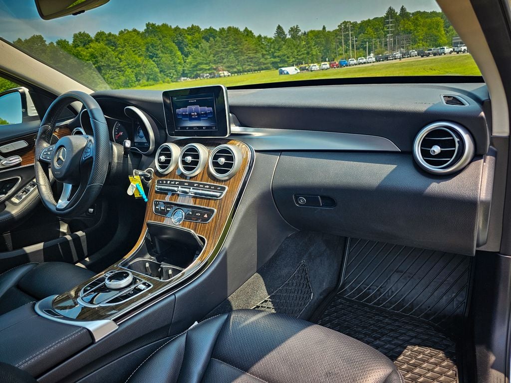 2017 Mercedes-Benz C 300 C 300 4MATIC®
