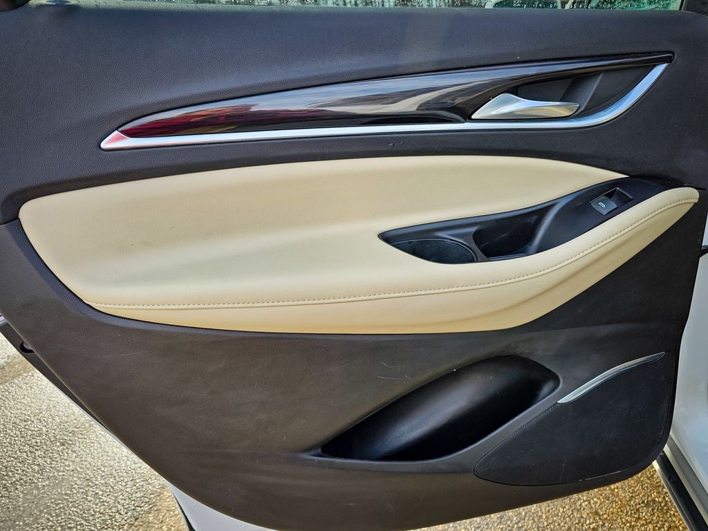 2020 Buick Enclave AWD Essence