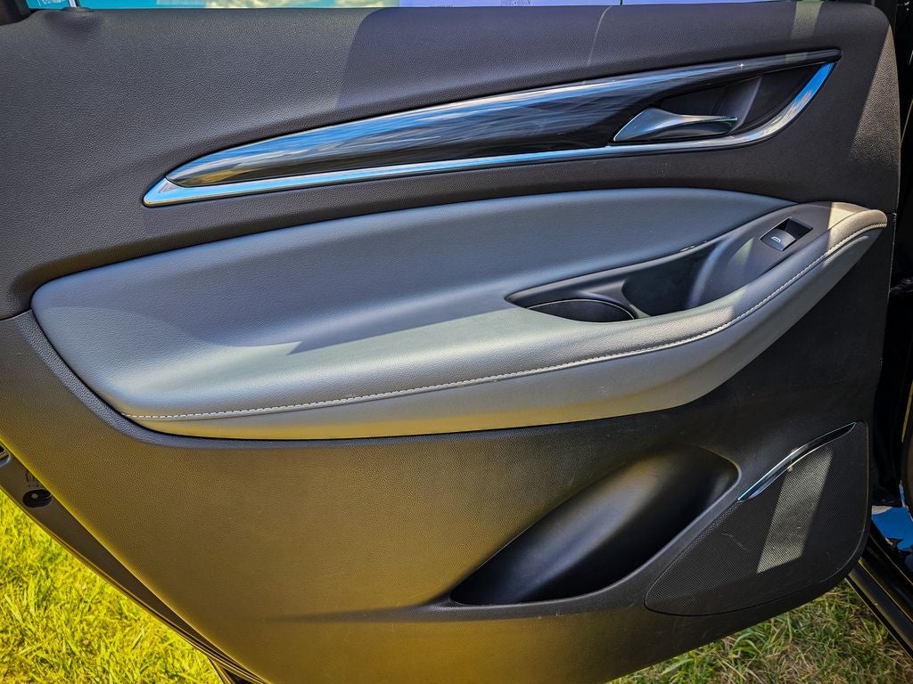 2024 Buick Enclave Essence AWD