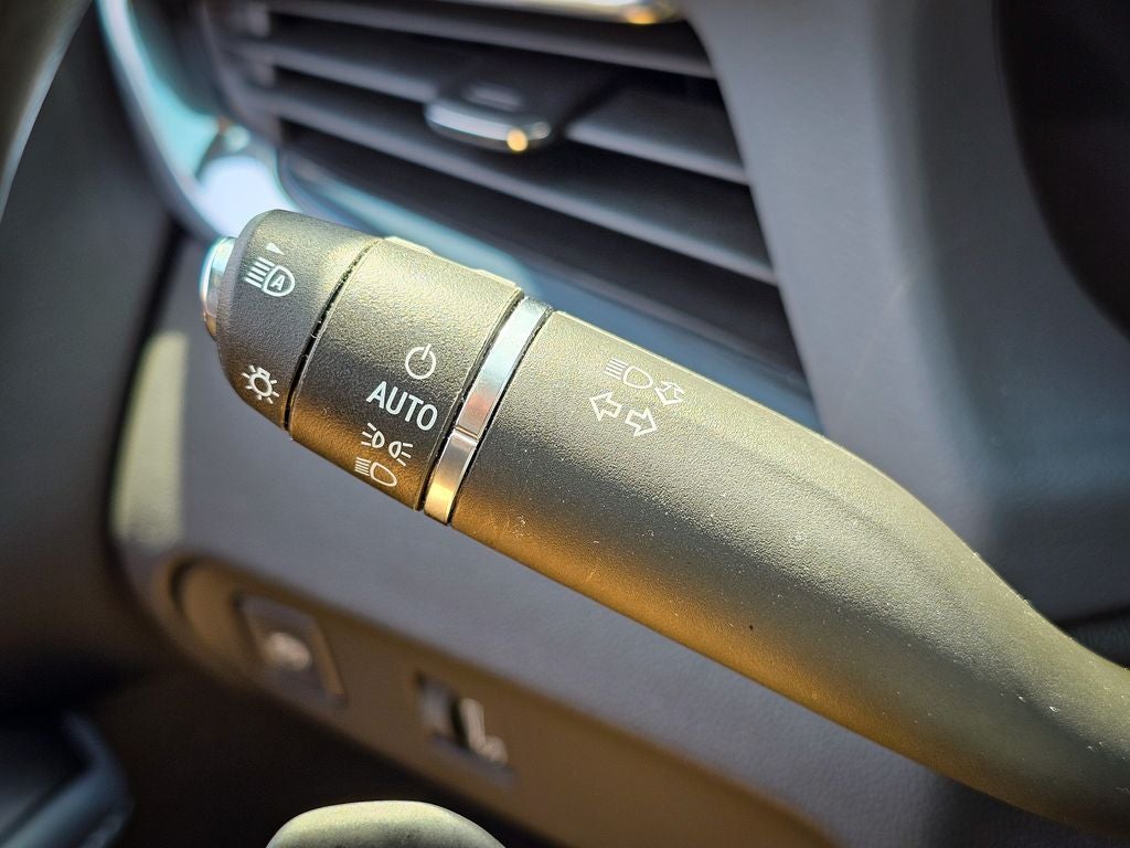 2023 Buick Enclave Essence AWD