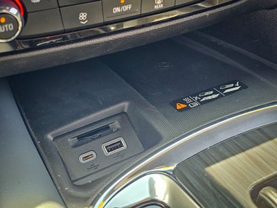2023 Buick Enclave Essence AWD
