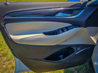 2019 Buick Enclave AWD Essence